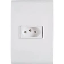 Conjunto Tomada 2P+T 10A/250V 4x2 Branco Liz